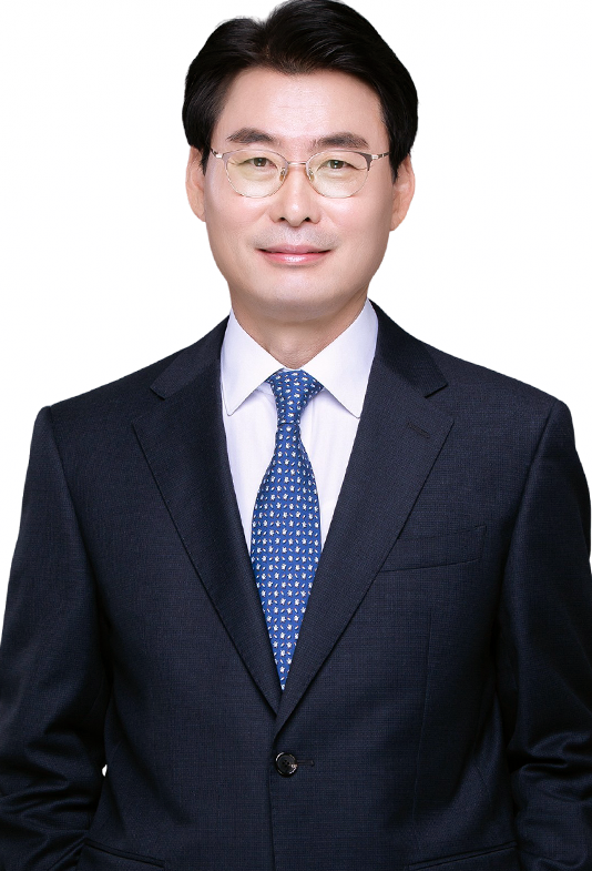 박중희 고문, 경무관 출신